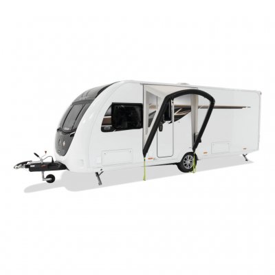 Dometic Portico AIR is een eenvoudig te monteren markiesdeur die je een beschermde ingang en uitgang voor je caravan biedt.