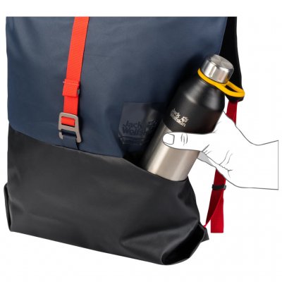 Sleek bottle that is easy to take with you.
