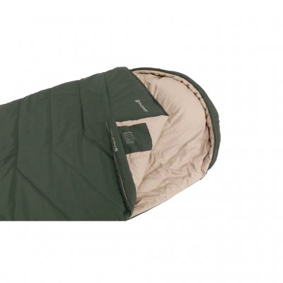 De zachte binnenkant in combinatie met de luchtige vulling zorgt voor een zeer donsachtig comfort in de slaapzak.