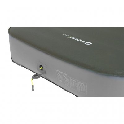 Dubbele FHF-ventielen (Flat High Flow) zorgen voor snel opblazen en eenvoudig leeg laten lopen van het matras.