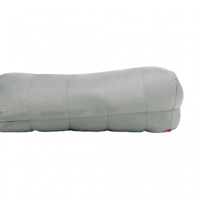 Voetgedeelte met haaienvinvorm biedt meer bewegingsvrijheid voor de voeten.