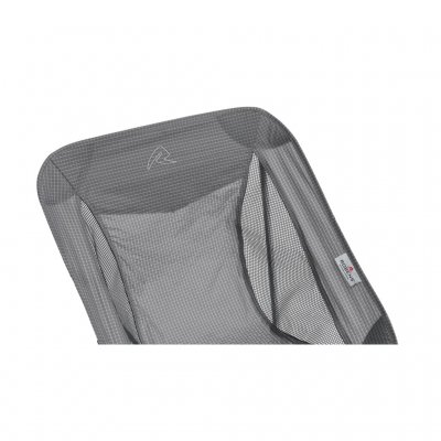 Robens Pathfinder Base Camp campingstoel heeft meshpanelen van meshmateriaal.
