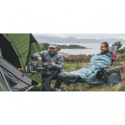 Praktische slaapzak van Robens, geschikt van laat in het voorjaar tot de nazomer.