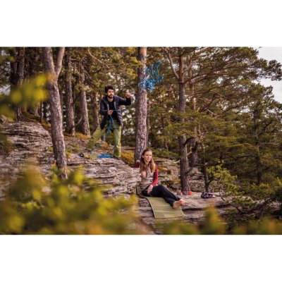 Robens ZigZag Slumber is een compact op te bergen en betaalbare slaapmat met goede prestaties.