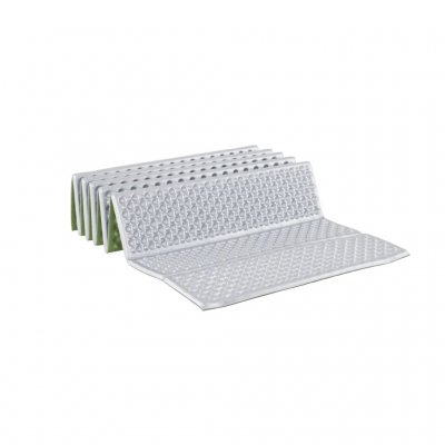 Dankzij het patroon in de slaapmat krijgt de isolatie van de slaapzak ruimte om uit te zetten, wat zorgt voor betere isolatie.