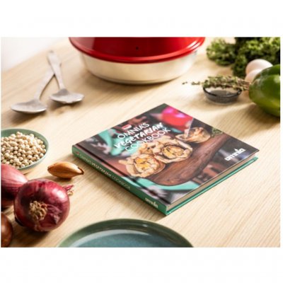 Vind inspiratie voor koken met je Omnia in dit heerlijke kookboek.