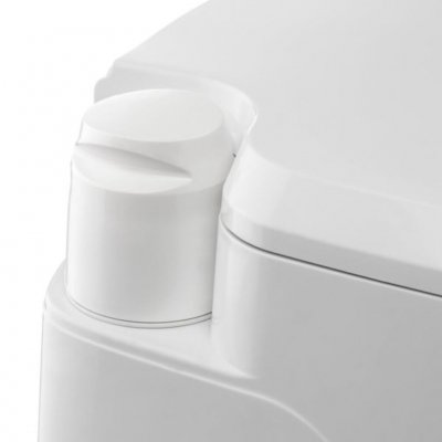 Pump on Thetford Porta Potti Qube 365